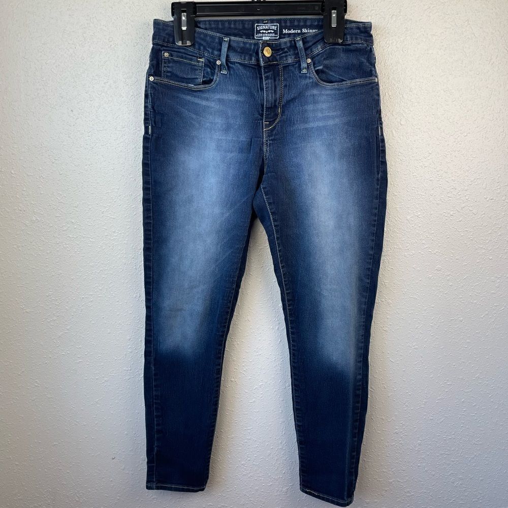 Levi’s Signature Gold Modern Skinny Jeans Size 10S W30 X L30 EUC